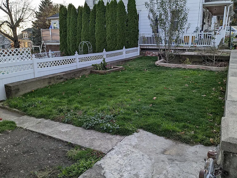 315 N Heller Ave — Photo 3