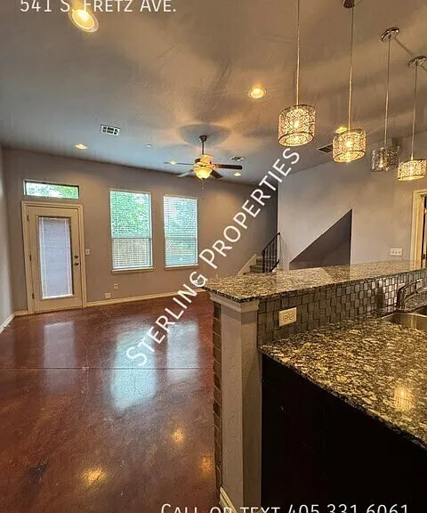 541 S Fretz Ave — Photo 5