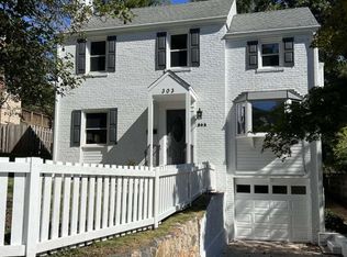 303 Greenwich Ln, Silver Spring, MD 20910