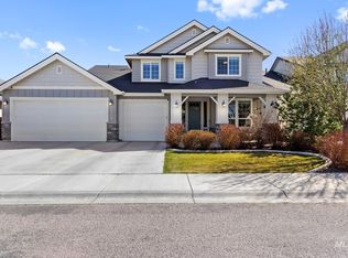 5268 S Bleachfield Ave, Meridian, ID 83642