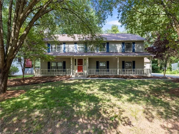 209 Evergreen Dr, Winston Salem, NC 27106