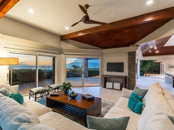 5th image of 3929 Waakaula Pl