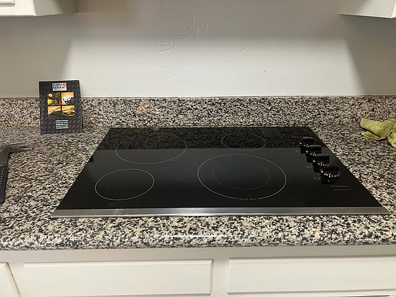 2nd image of 2630 G St #3