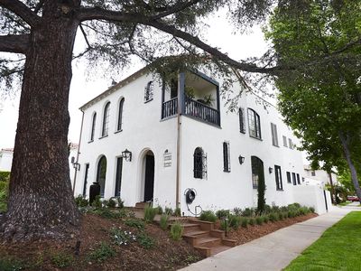 1182 S Hayworth Ave, Los Angeles, CA, 90035
