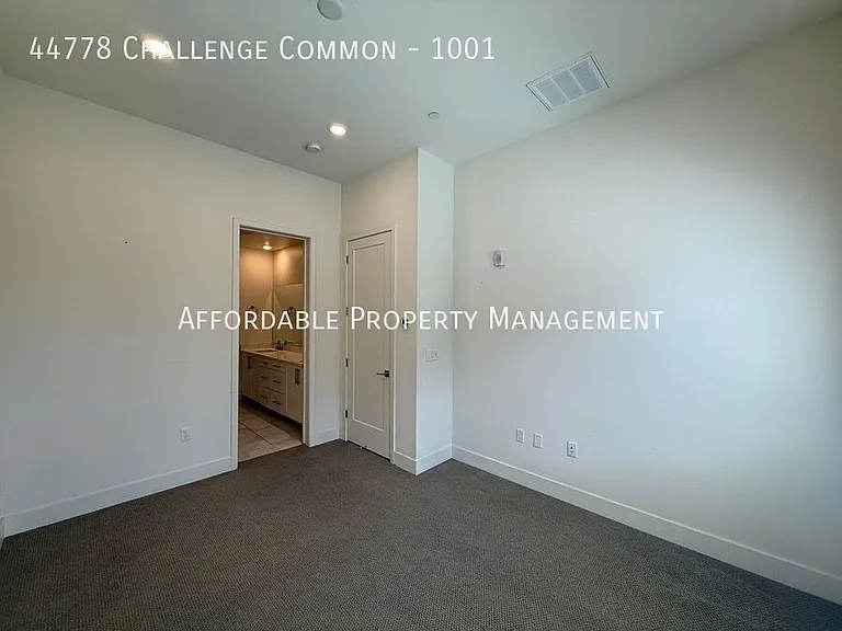 44778 Challenge Cmn #1001 — Photo 16
