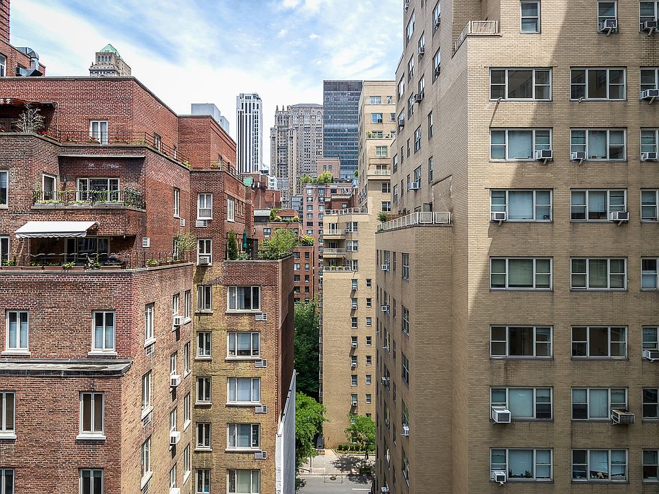 1st image of 35 E 35th St APT 5M