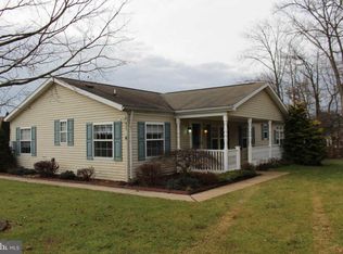 621 Spring Meadow Cir, New Hope, PA 18938