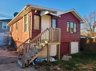 832 Merrill St, Hammond, IN 46320