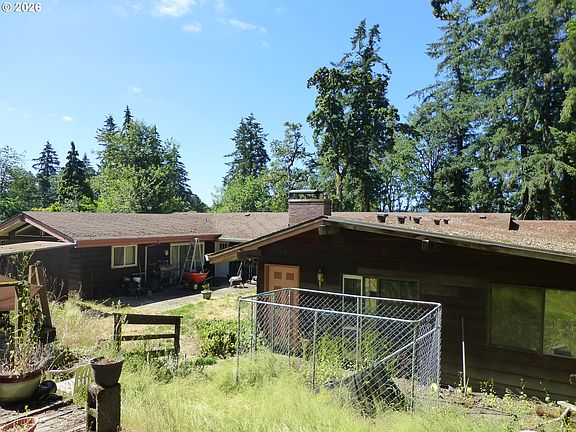 2nd image of 16222 SE Oatfield Rd