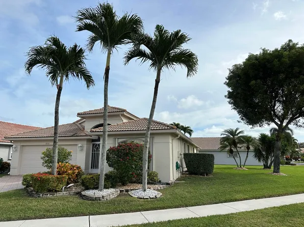 5935 Royal Club Drive, Boynton Beach, FL 33437