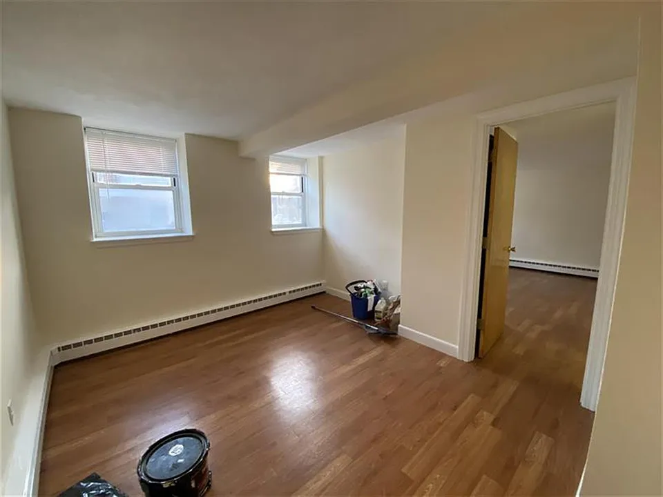 180 N Beacon St #22