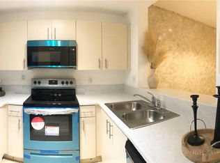 2941 Riverside Dr APT 206, Coral Springs, FL 33065