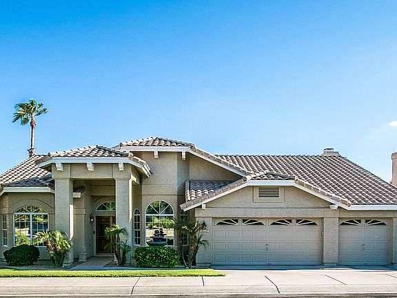 2nd image of 1817 E Muirwood Dr
