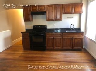 304 West Ave #1L, Pawtucket, RI 02860