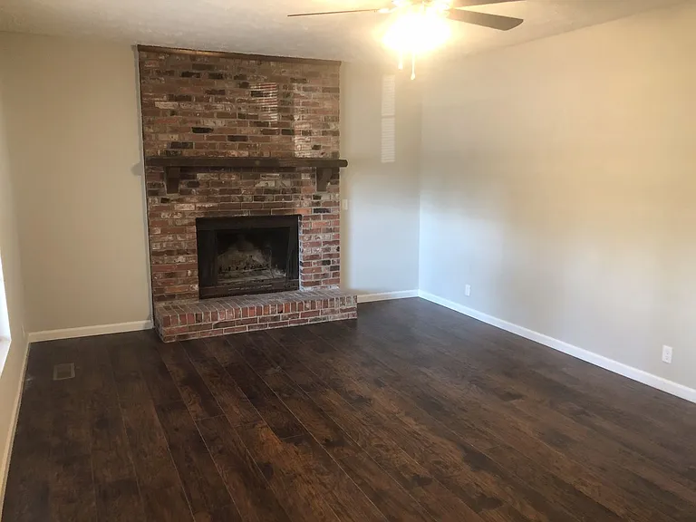 102 Old Springville Rd — Photo 3