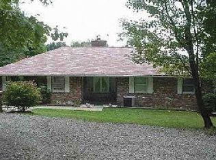 32 Williams Ln, Morgantown, WV 26508