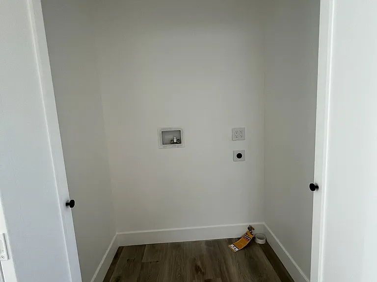 4814 Hedda St — Photo 7