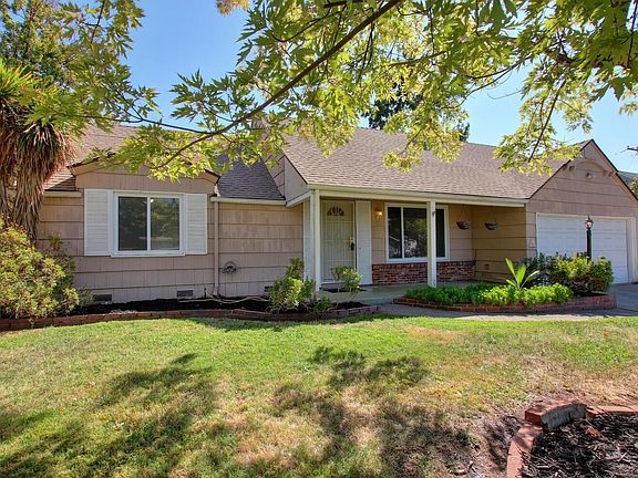 2nd image of 3108 Hampshire Dr