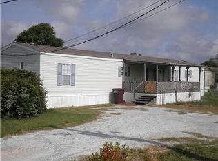 2310 Salmon St, Lake Charles, LA 70605