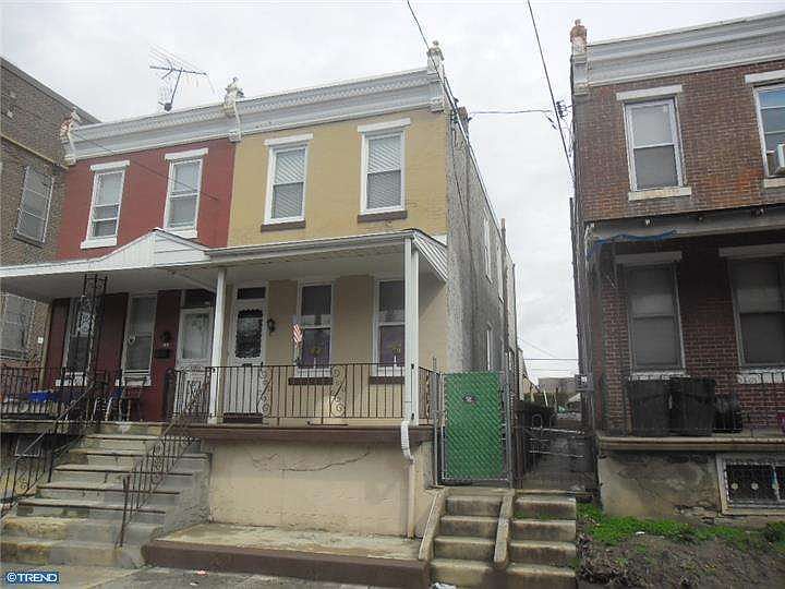 1st image of 135 E Rockland St