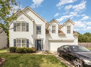 7204 Hidden Creek Dr, Charlotte, NC 28214