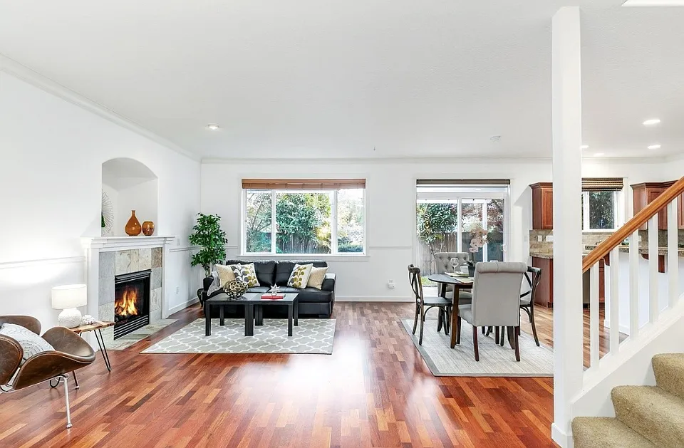149 SE 30th Ave