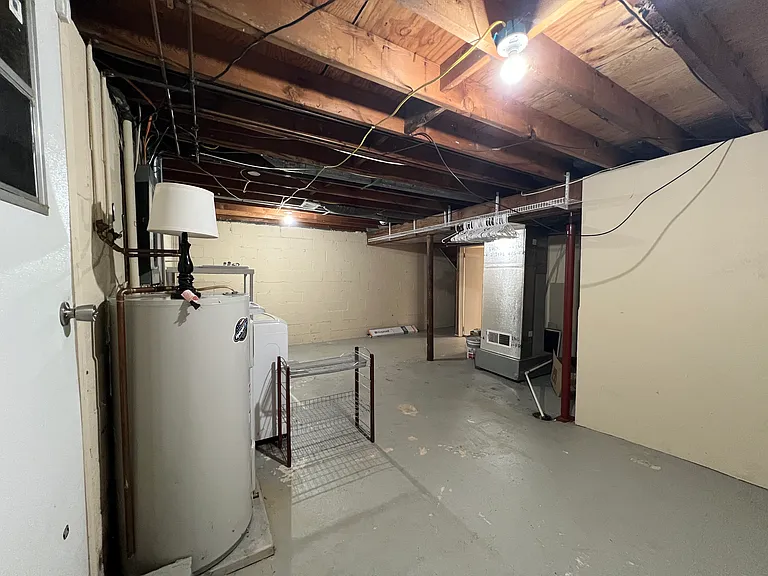 2519 Girard Ave — Photo 14