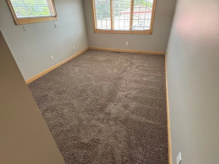 6500 University Ave — Photo 8