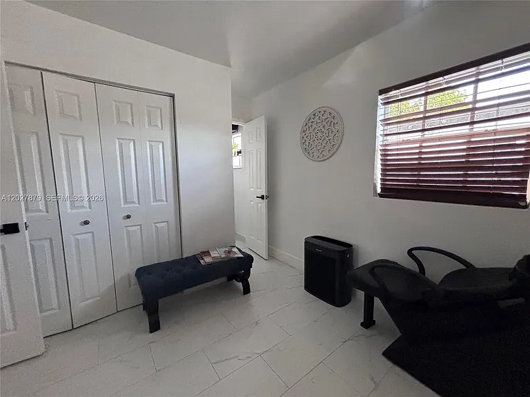 3240 SW 66th Ter — Photo 10
