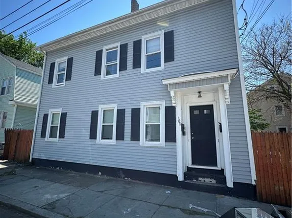 180 Ford St, Providence, RI 02909