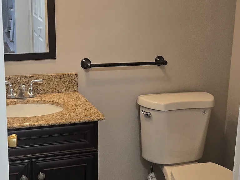 1688 Queensbury Cir — Photo 10