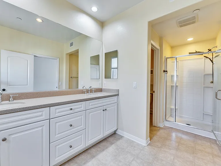 3981 E Emory Ln #7 — Photo 14