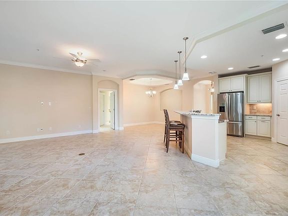 5th image of 170 Bella Vista Ter #20A