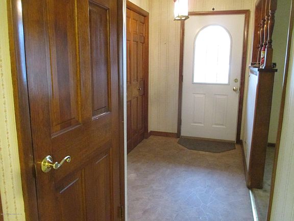 4th image of 21 Ardsley St