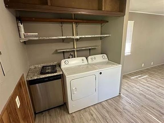 3rd image of 1102 N Lincoln Ave