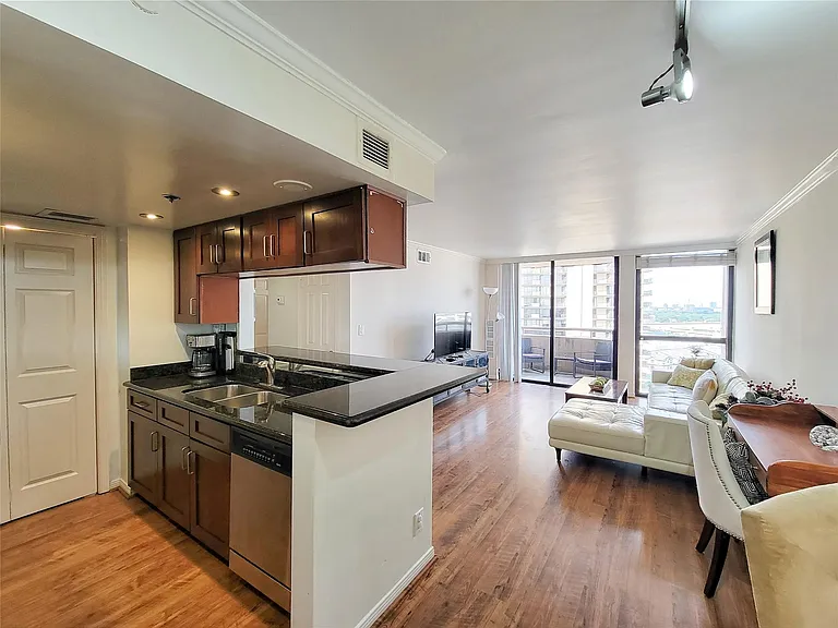 3525 Sage Rd #1605 — Photo 7