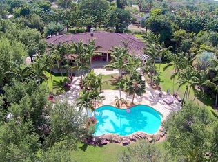 14045 SW 72nd Ave, Palmetto Bay, FL 33158