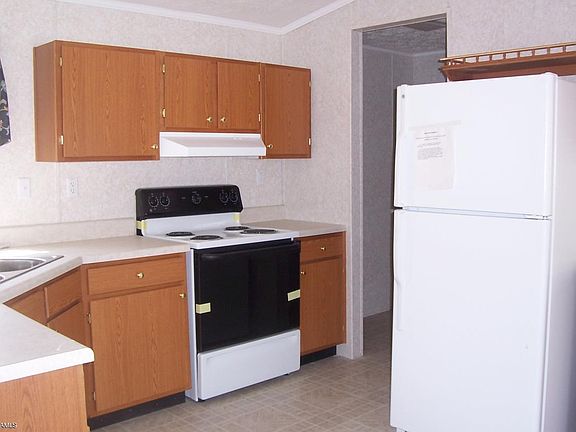 3rd image of 309 West Warren