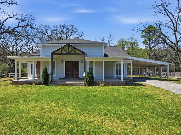 1224 Twin Coves Cir, Greers Ferry, AR 72067