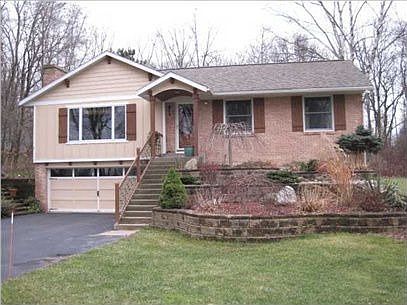 2nd image of 6640 Kies St NE