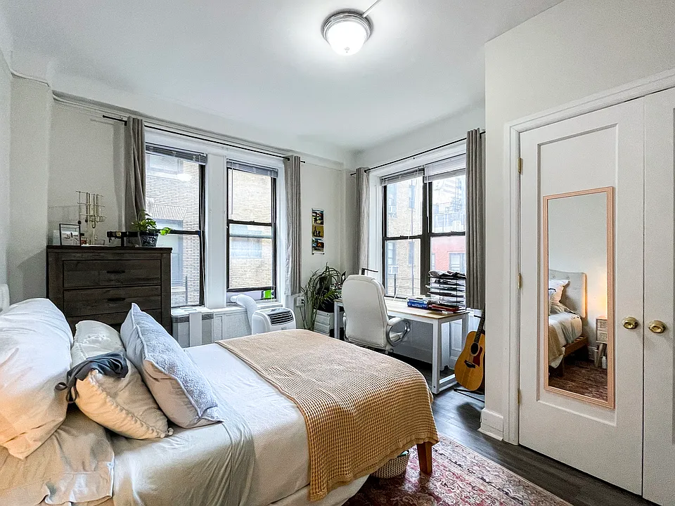 2841 Broadway #7O