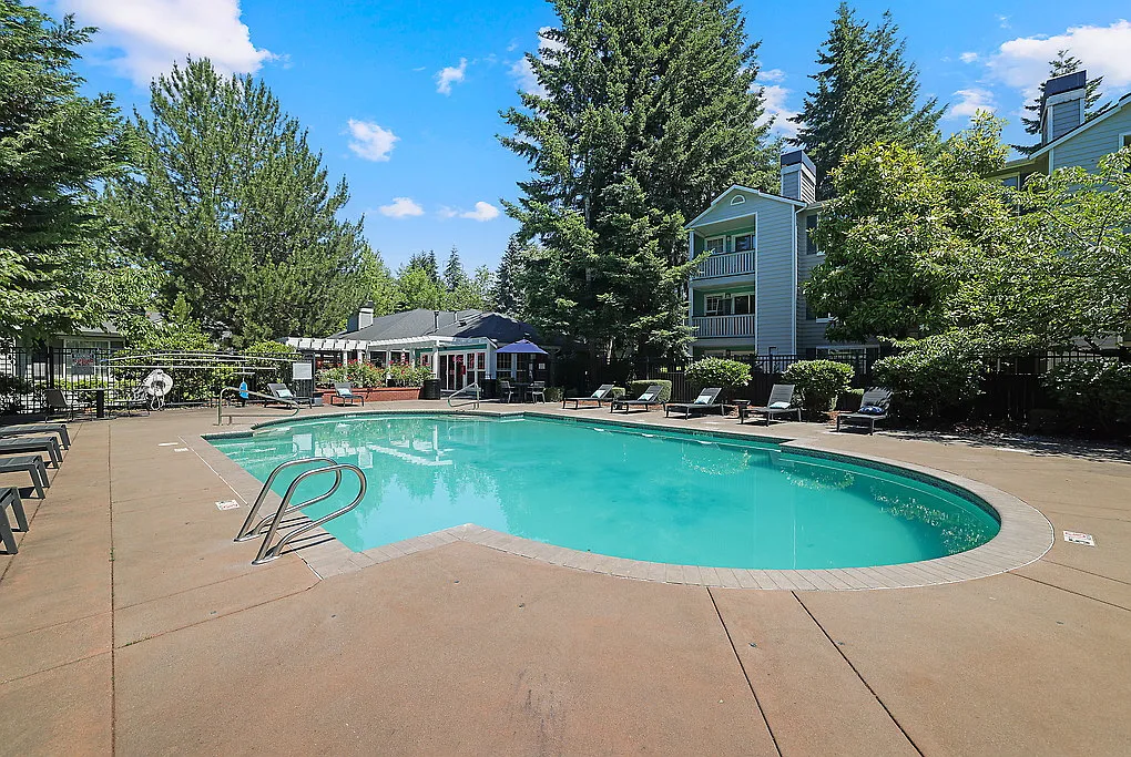 Evergreen Heights — Photo 1