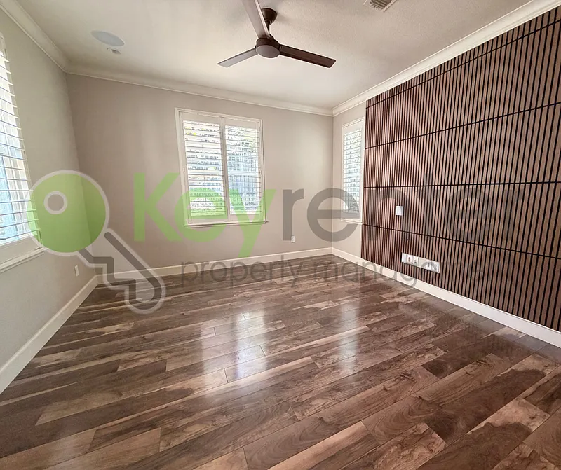 4 bed, 2.5 bath, 1639 sqft, $2,975 — Photo 3