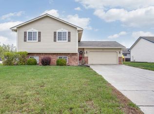 4960 N Homestead St, Wichita, KS 67220