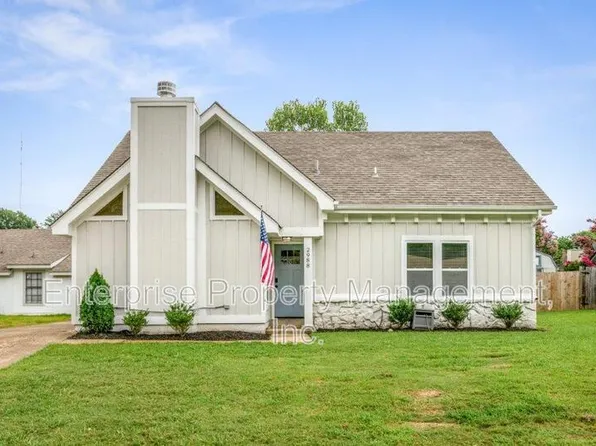 2988 Christoval St, Memphis, TN 38133