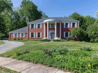 1220 38th Avenue Ct, Rock Island, IL