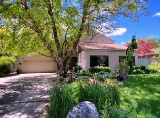 1819 Coventry Dr, Champaign, IL