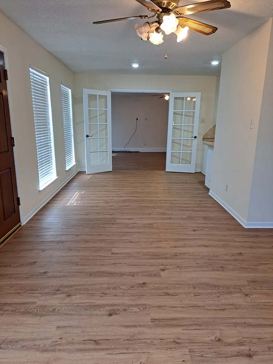 Building Photo - 4006 Atlas Dr