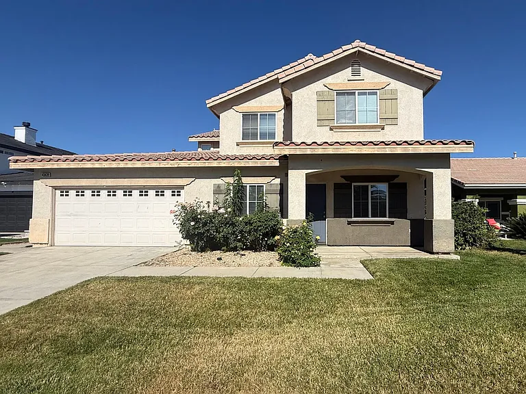 43439 Bale Ct — Photo 1