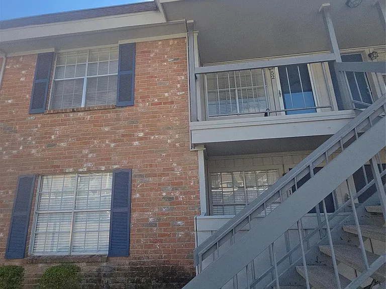 2250 Bering Dr — Photo 26